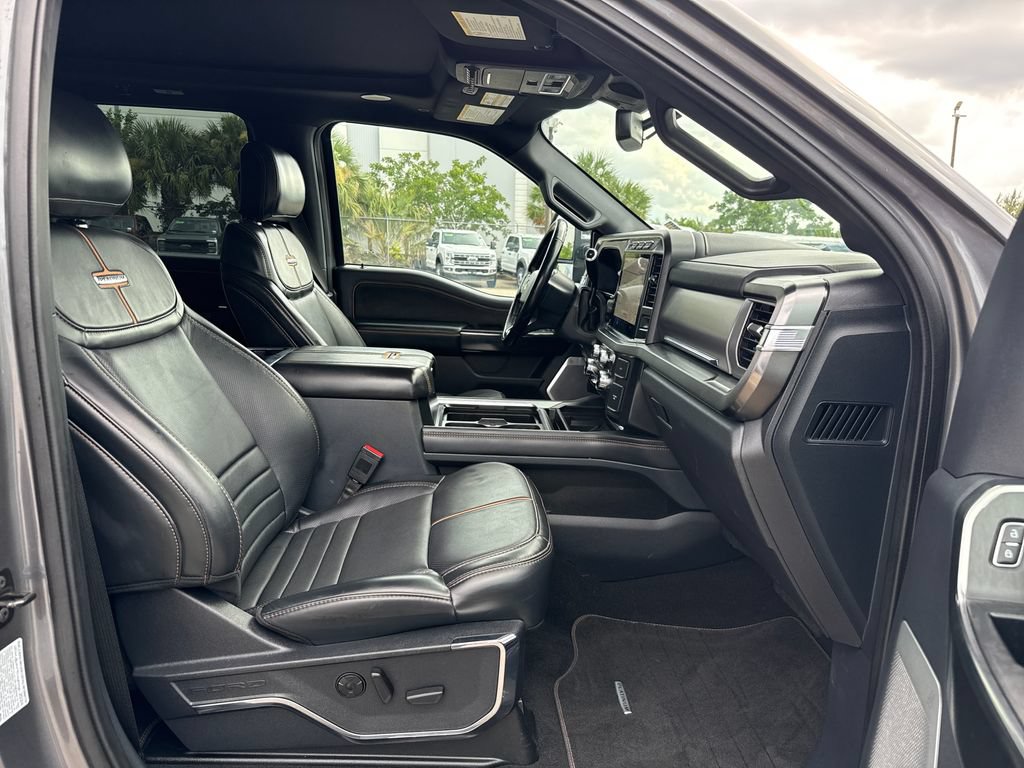 Certified 2024 Ford F250 Platinum AWD/4WD image 30