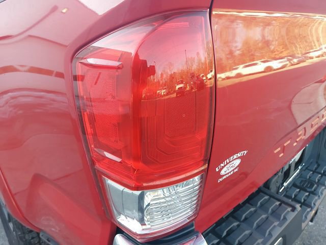 Used 2017 Toyota Tacoma SR5 w/ Tow Package image 31