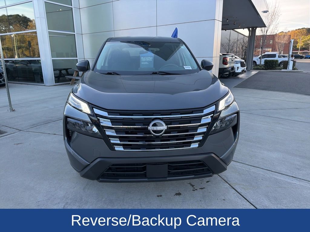 Used 2024 Nissan Rogue S image 3