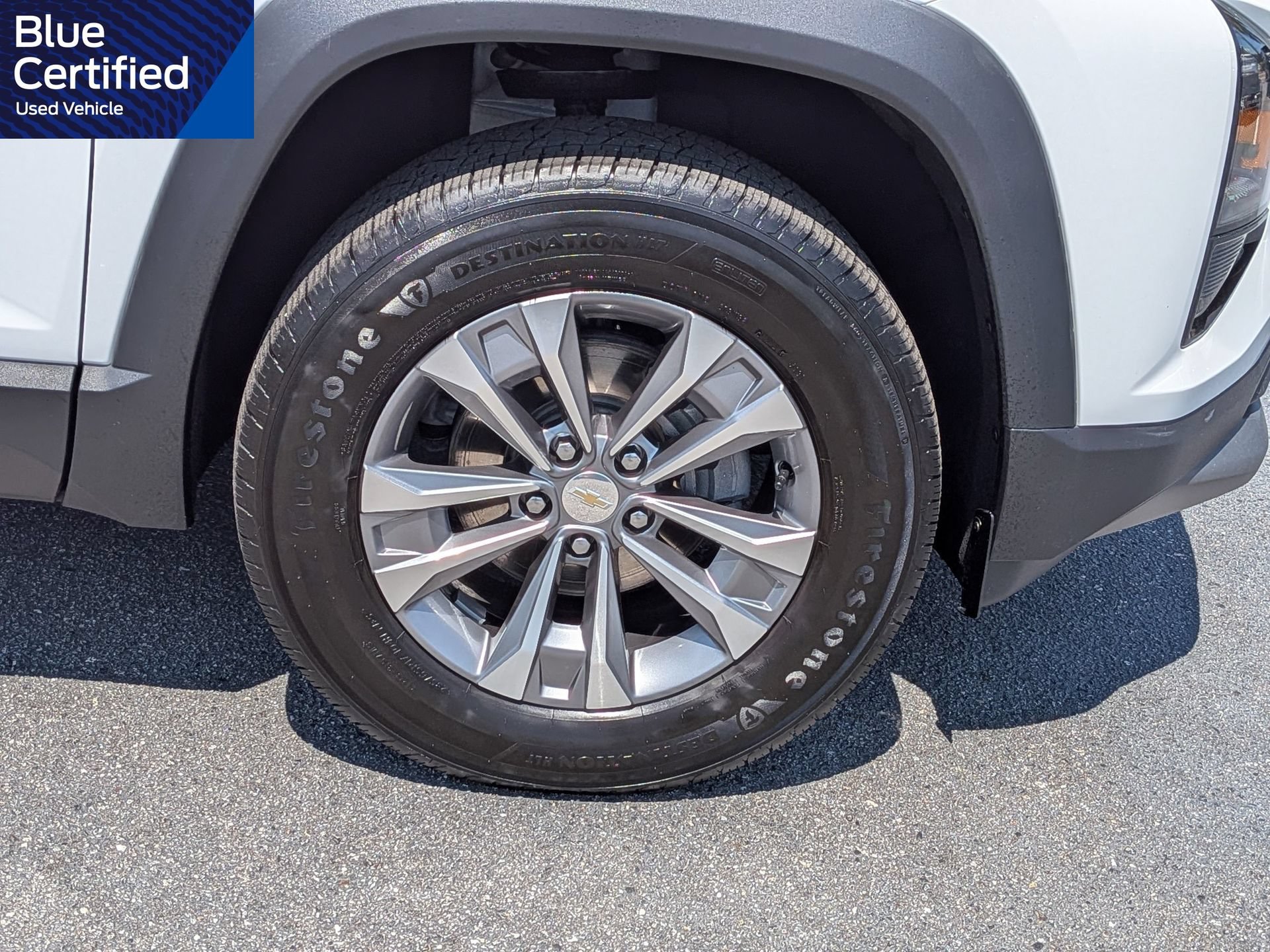 Used 2025 Chevrolet Equinox LT FWD image 14