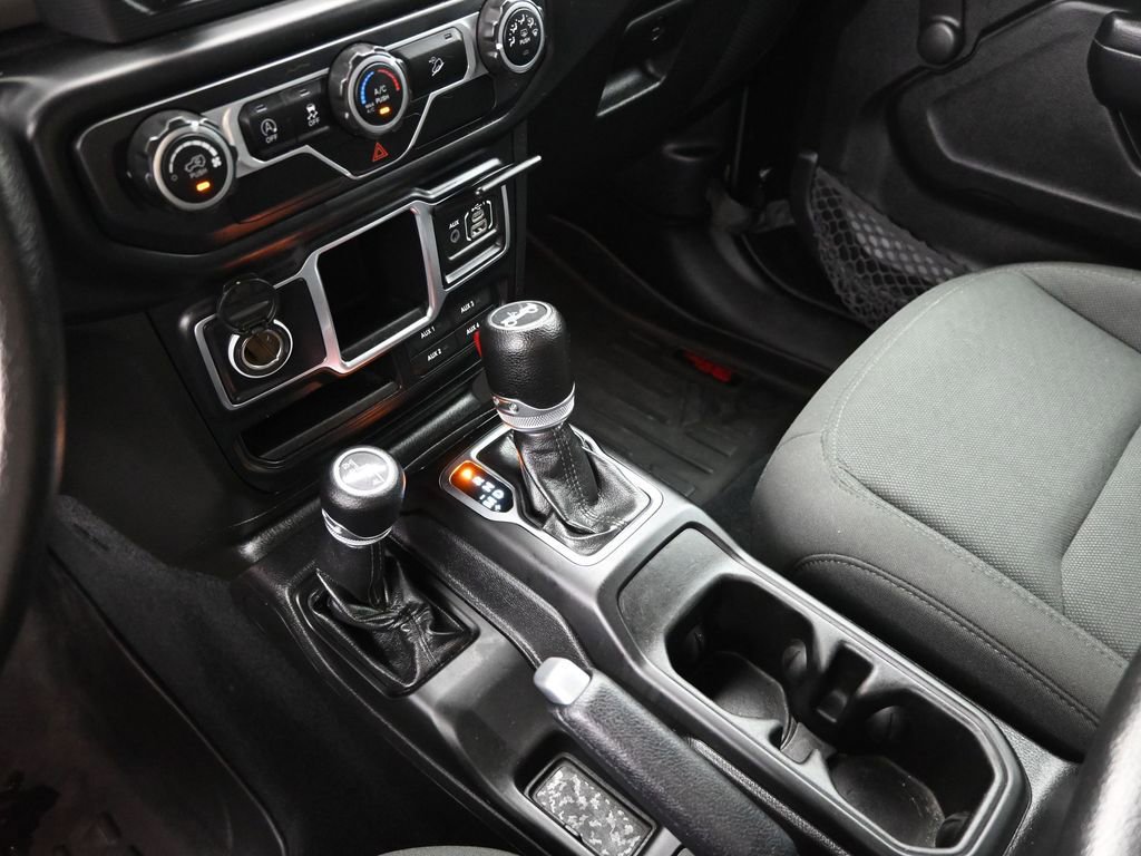 Used 2018 Jeep Wrangler Unlimited Sport image 22