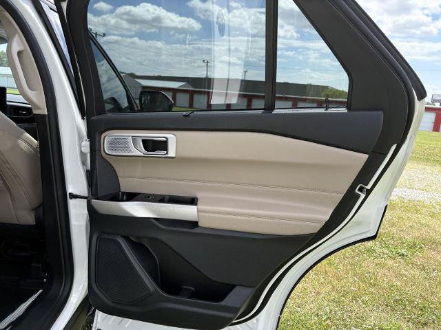Certified 2023 Ford Explorer Limited w/ Limited Technology Package AWD/4WD image 31