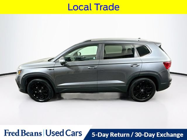 Used 2022 Volkswagen Taos SE w/ Panoramic Sunroof Package AWD/4WD image 5