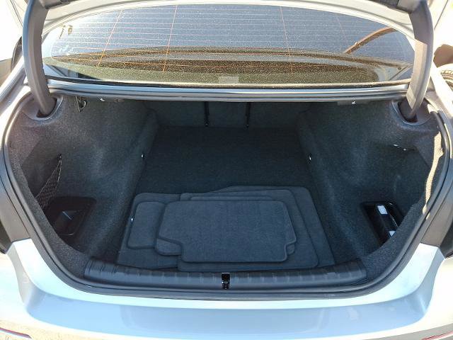 Used 2021 BMW 530i xDrive w/ Convenience Package image 29