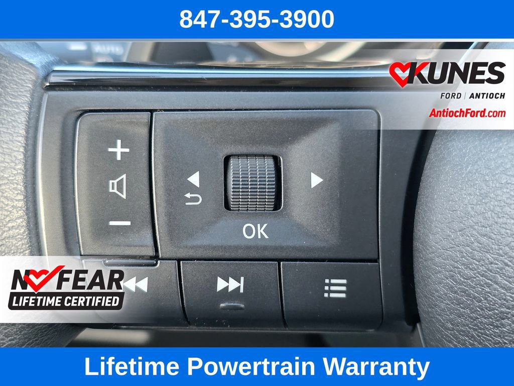 Used 2023 Nissan Rogue SV image 37