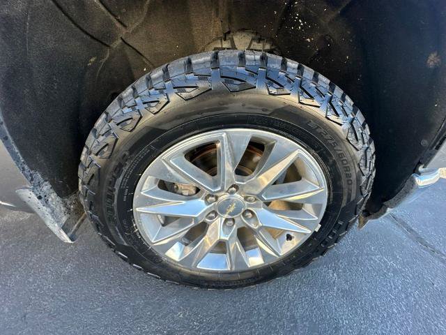 Used 2020 Chevrolet Silverado 1500 LTZ AWD/4WD image 34