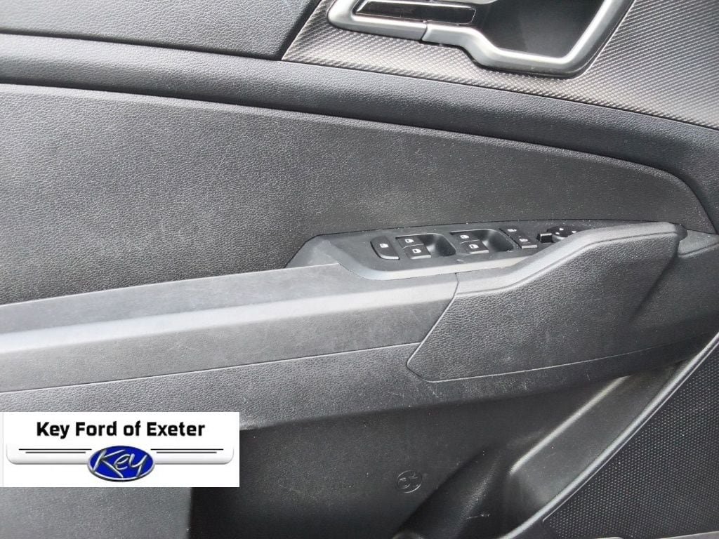 Used 2023 Kia Sportage LX AWD/4WD image 18