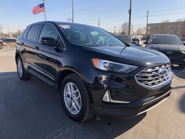 Certified 2022 Ford Edge SEL w/ Convenience Package image 1