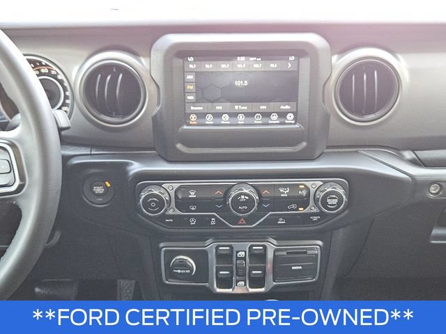 Used 2023 Jeep Gladiator Sport AWD/4WD image 22