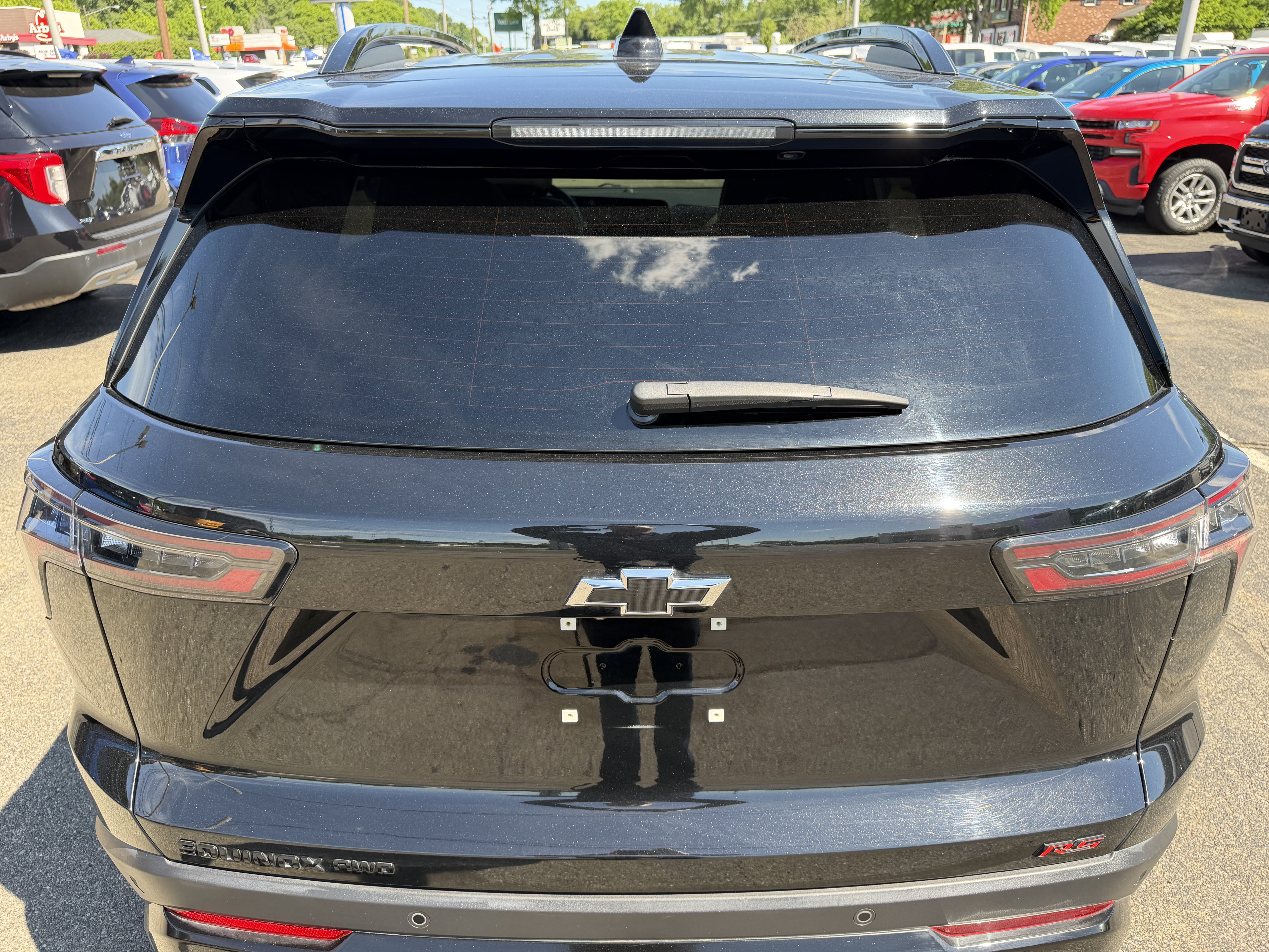 Used 2025 Chevrolet Equinox RS AWD/4WD image 6