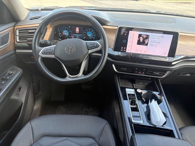 Used 2024 Volkswagen Atlas SE AWD/4WD image 10