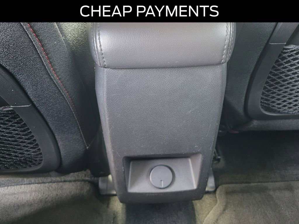 Used 2017 Chevrolet Equinox LT w/ Convenience Package image 9