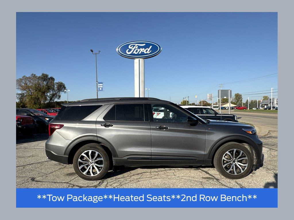 Certified 2024 Ford Explorer ST-Line w/ Class IV Trailer Tow Package