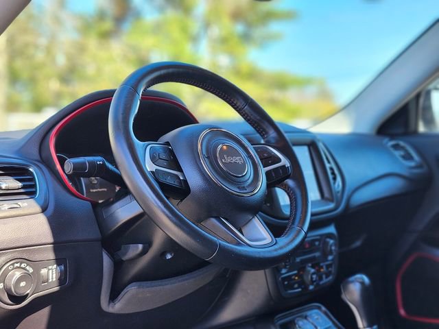 Used 2019 Jeep Compass Trailhawk image 19