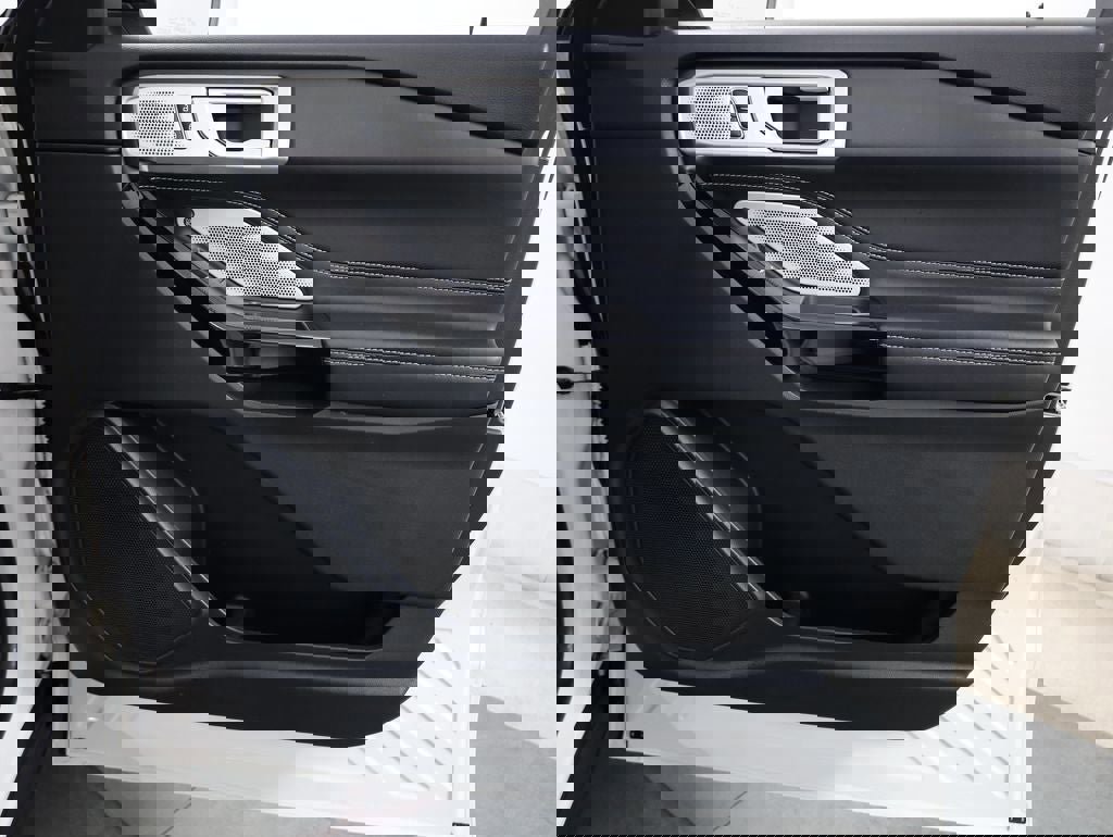 Certified 2022 Ford Explorer ST w/ Equipment Group 401A image 32