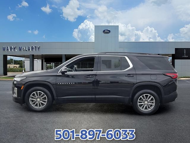 Used 2023 Chevrolet Traverse LT w/ LPO, Cargo Package AWD/4WD image 2