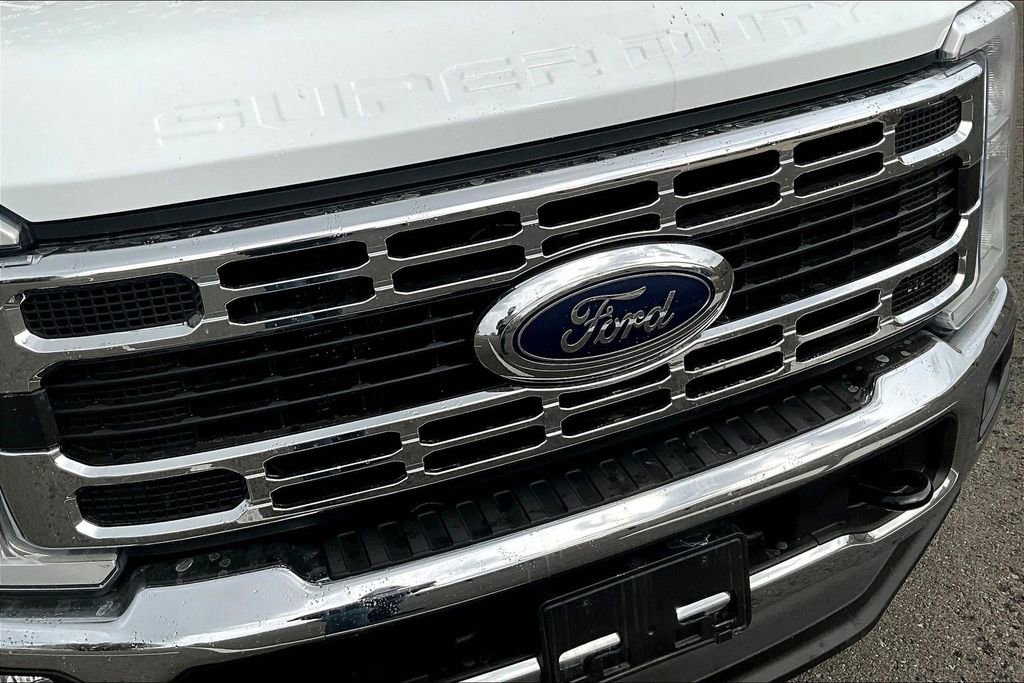 Certified 2023 Ford F350 XLT AWD/4WD image 21