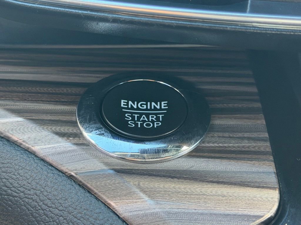 Certified 2023 Ford Explorer Limited RWD image 31