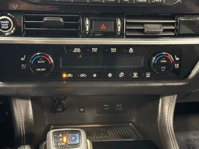 Used 2022 Nissan Pathfinder Platinum w/ Cargo Package image 28