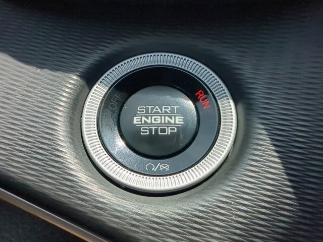 Used 2024 Jeep Grand Cherokee Altitude AWD/4WD image 27