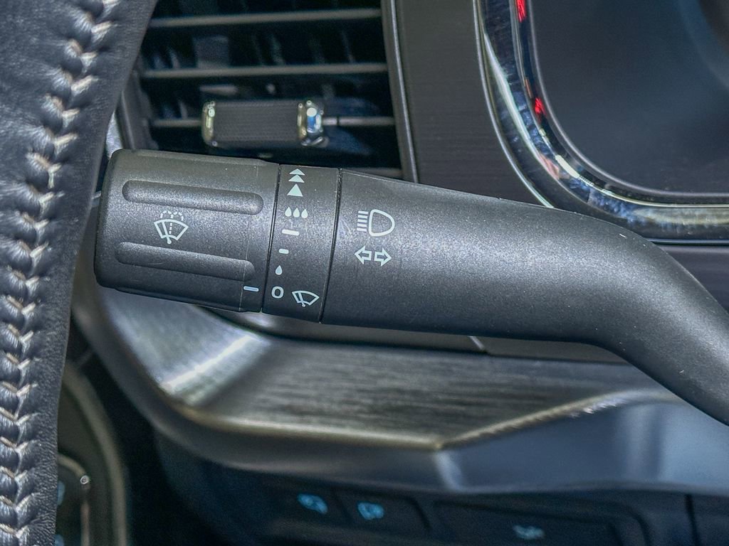 Certified 2022 Ford F150 Lariat image 34