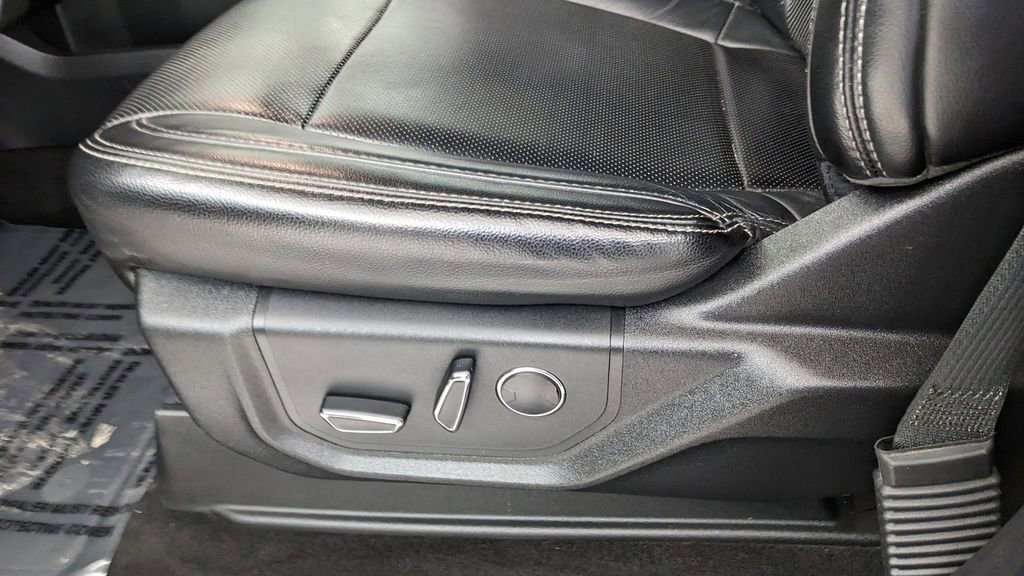 Certified 2018 Ford F250 Lariat w/ Chrome Package image 27