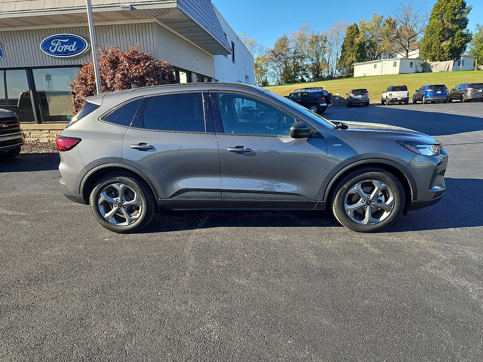 Certified 2025 Ford Escape ST-Line w/ Equipment Group 301A image 5