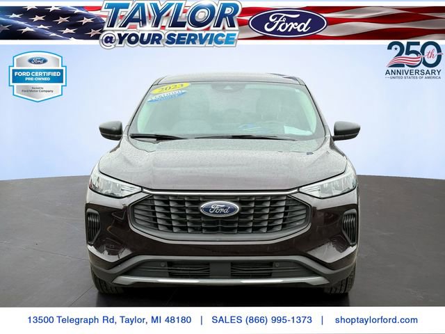 Certified 2023 Ford Escape Active AWD/4WD image 2