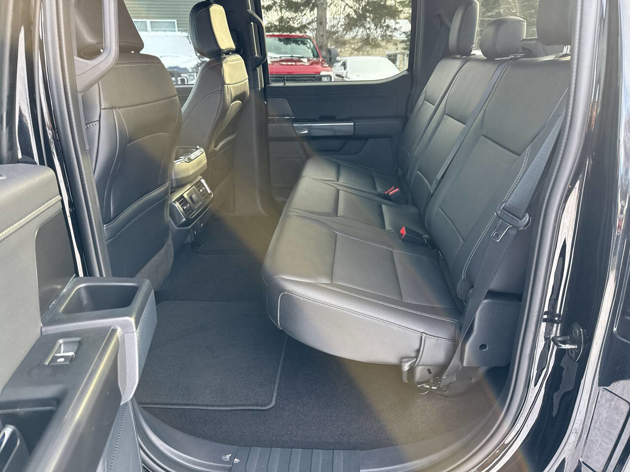 Certified 2022 Ford F150 XLT w/ Equipment Group 302A High image 22