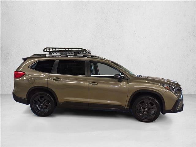 Used 2023 Subaru Ascent Onyx Edition AWD/4WD image 4