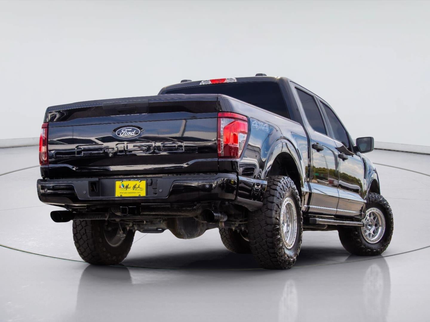 Certified 2025 Ford F150 STX w/ STX Black Appearance Package AWD/4WD image 3