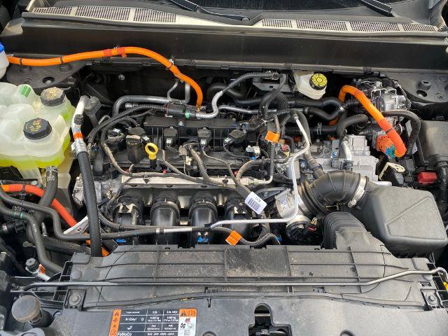 Certified 2024 Ford Maverick XL image 32