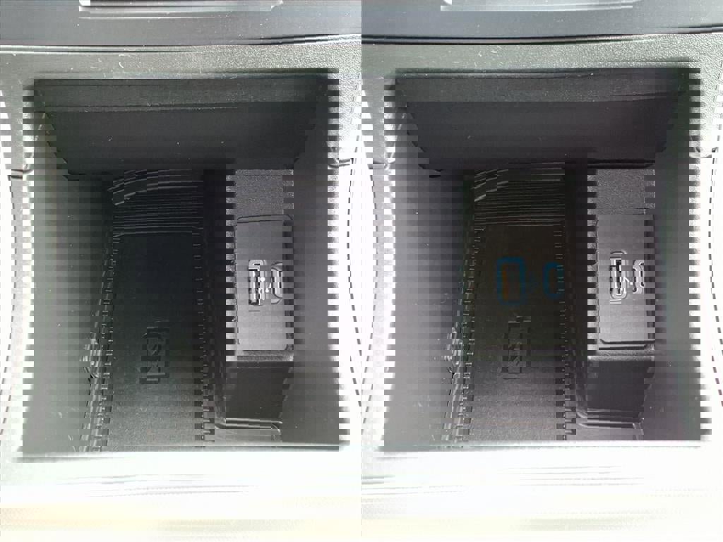 Certified 2022 Ford Edge SEL w/ Convenience Package image 20