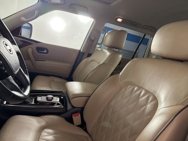 Used 2022 Nissan Armada Platinum w/ Captain's Chairs Package RWD image 11