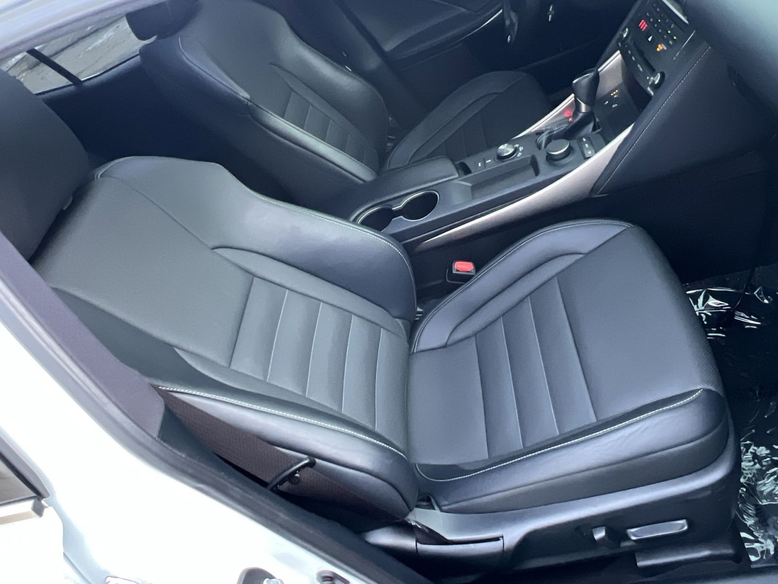 Used 2020 Lexus IS 300 F Sport w/ F Sport Package image 27