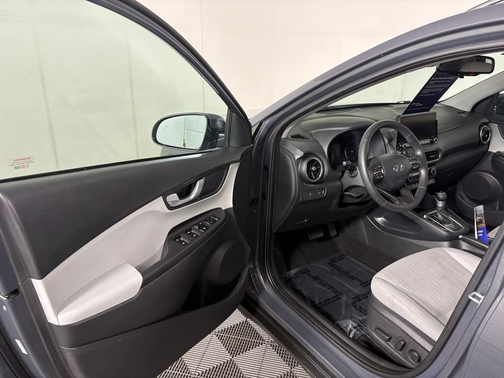 Used 2023 Hyundai Kona SEL w/ Convenience Package AWD/4WD image 12