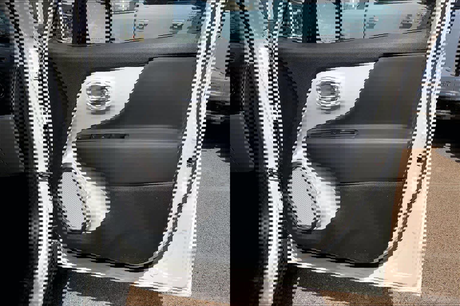 Used 2022 Jeep Renegade Limited image 22