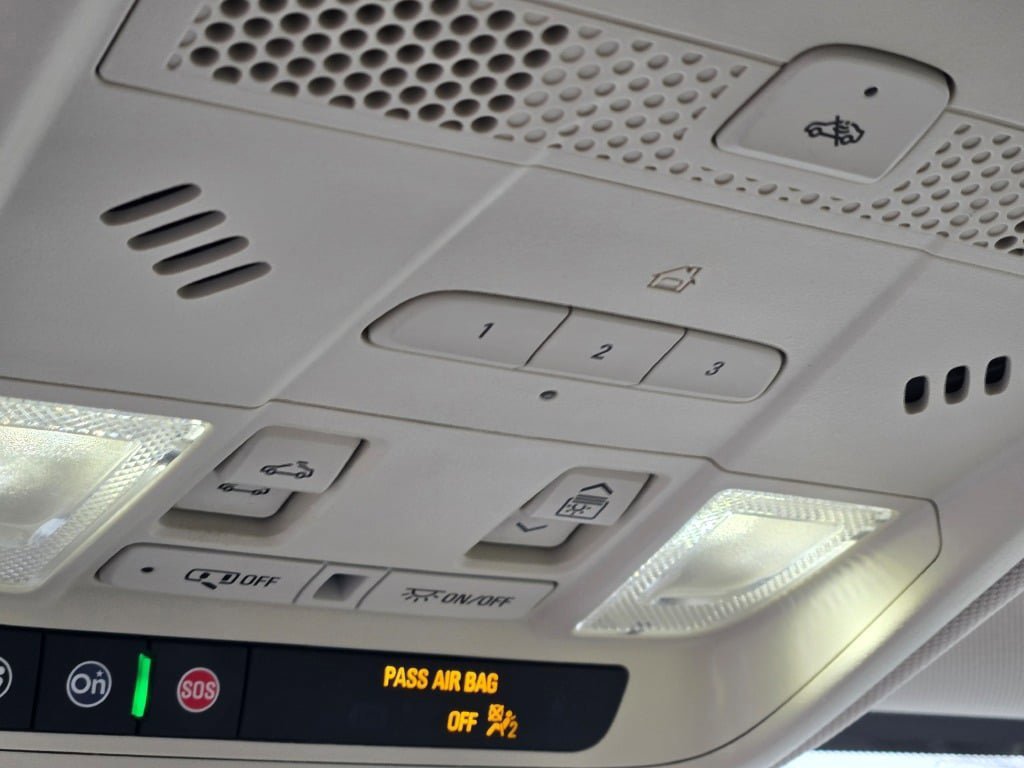 Used 2023 Cadillac XT5 Premium Luxury image 28