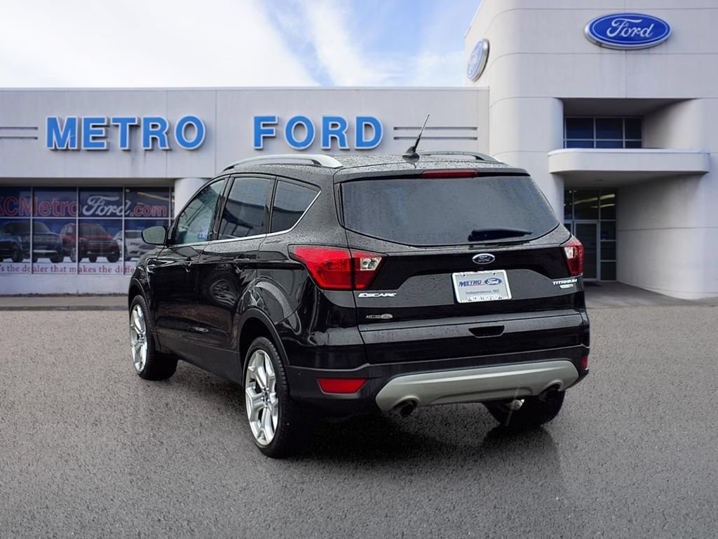Certified 2019 Ford Escape Titanium AWD/4WD image 5