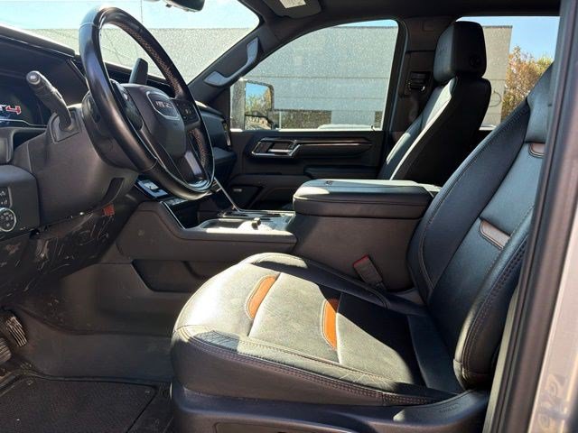 Used 2024 GMC Sierra 3500 AT4 w/ AT4 Premium Plus Package AWD/4WD image 17