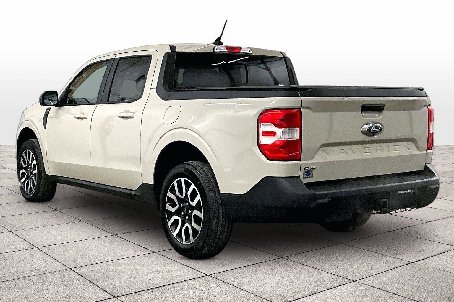 Certified 2024 Ford Maverick Lariat image 10