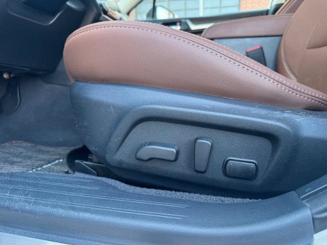 Used 2019 Subaru Outback 2.5i Touring AWD/4WD image 18