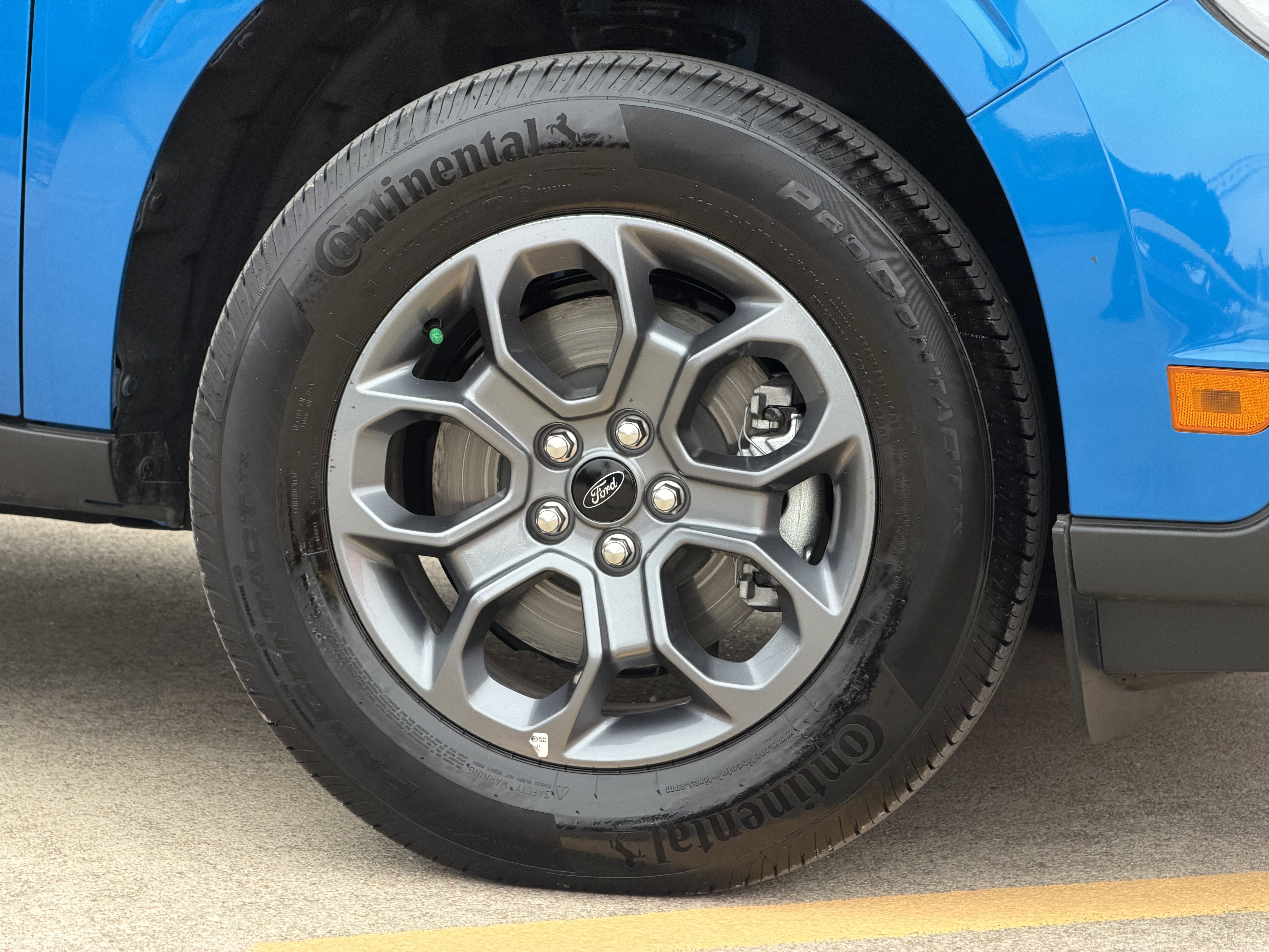 Certified 2025 Ford Maverick XLT w/ Equipment Group 302A AWD/4WD image 9