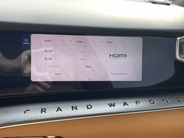 Used 2024 Jeep Grand Wagoneer Series III w/ Rear Seat Video Group 1 AWD/4WD image 38