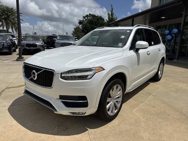 Used 2017 Volvo XC90 T6 Momentum w/ Vision Package AWD/4WD image 5