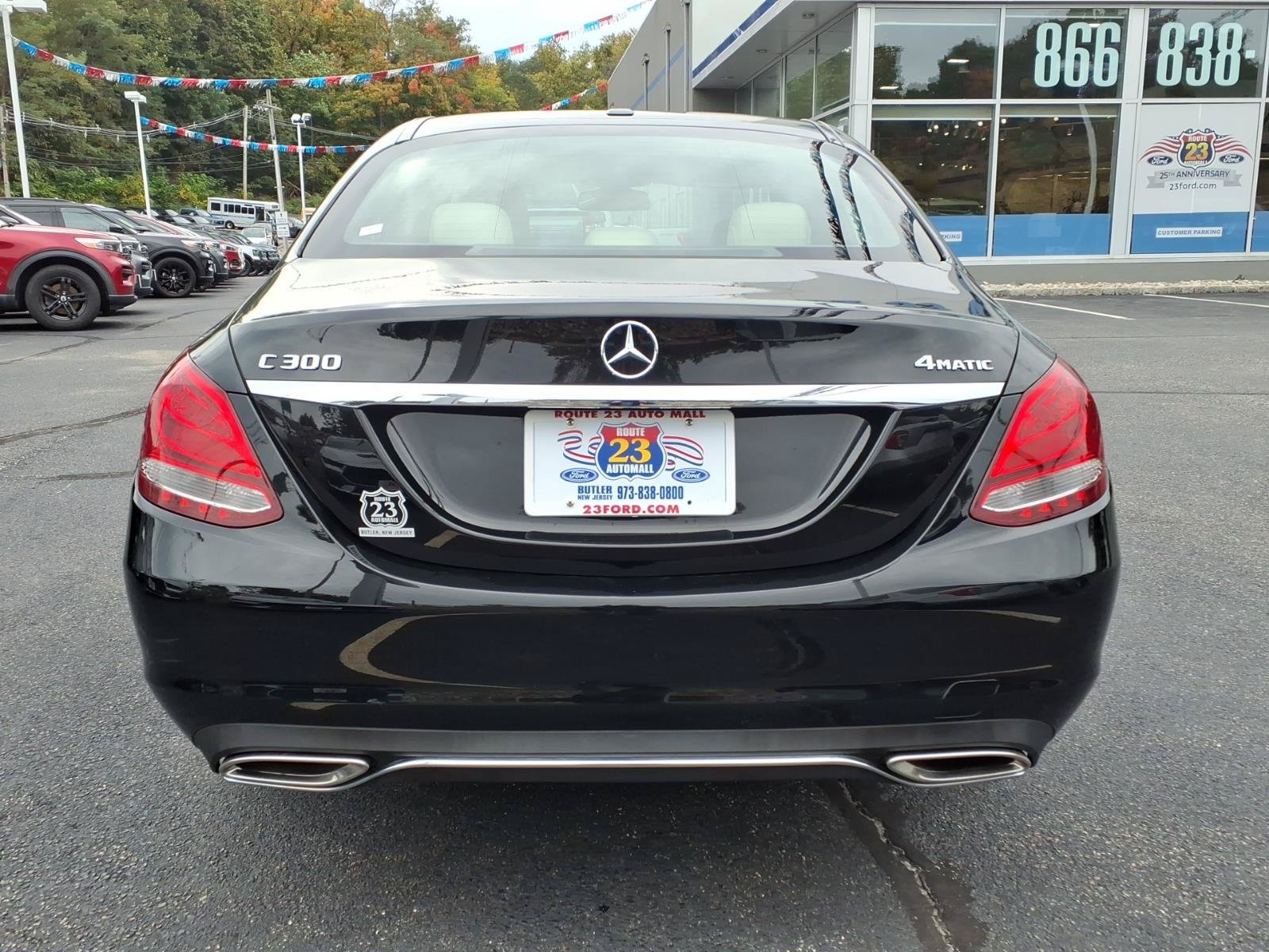 Used 2018 Mercedes-Benz C 300 4MATIC Sedan image 7