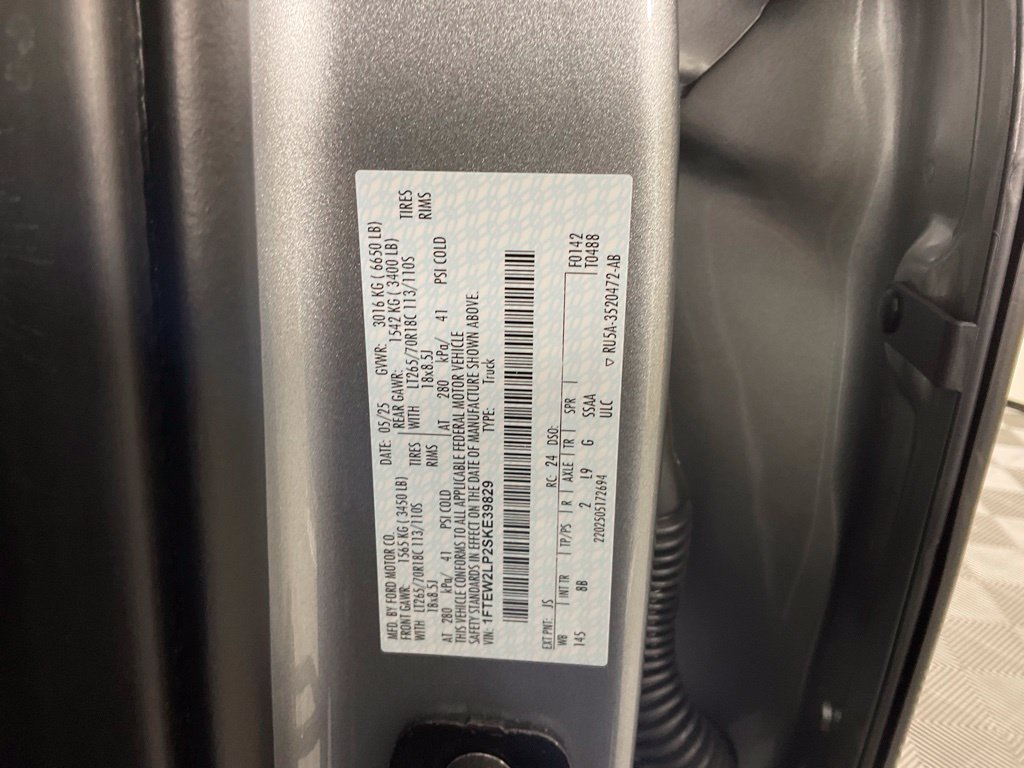 Certified 2025 Ford F150 STX w/ Equipment Group 201A FX4 AWD/4WD image 27