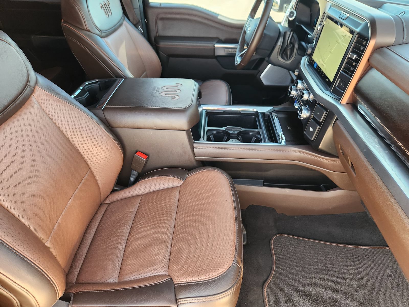 Certified 2025 Ford F250 King Ranch w/ Tremor Off-Road Package AWD/4WD image 17