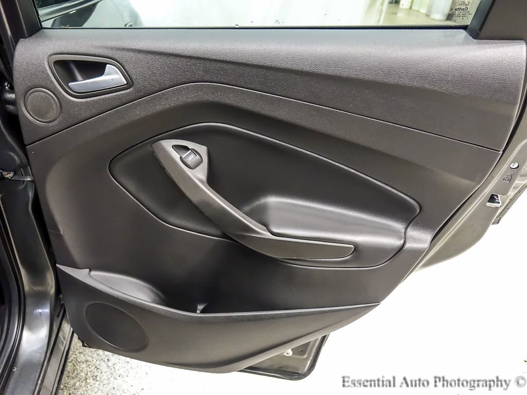 Certified 2017 Ford Escape SE w/ Equipment Group 201A image 21