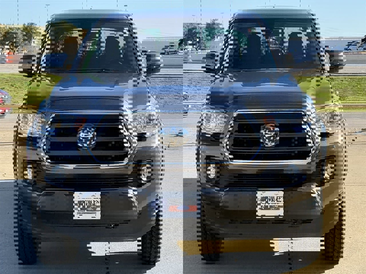 Used 2023 Toyota Tacoma SR5 image 7